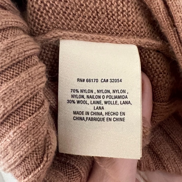 Anthropologie camel tan mock neck knit ribbed sleeveless blouse top tank Medium - Picture 8 of 11